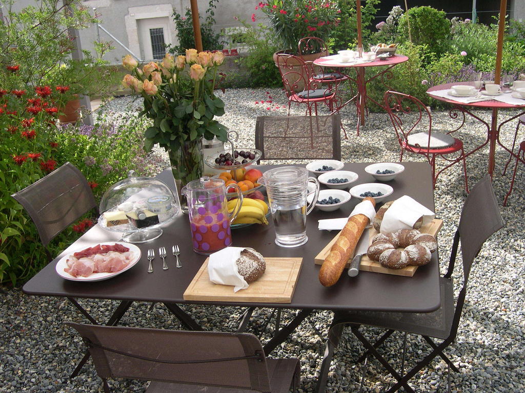 Le Coq Chantant Studios D'Hotes & Boutique Hotel St-Livres Saint-Livres Bagian luar foto