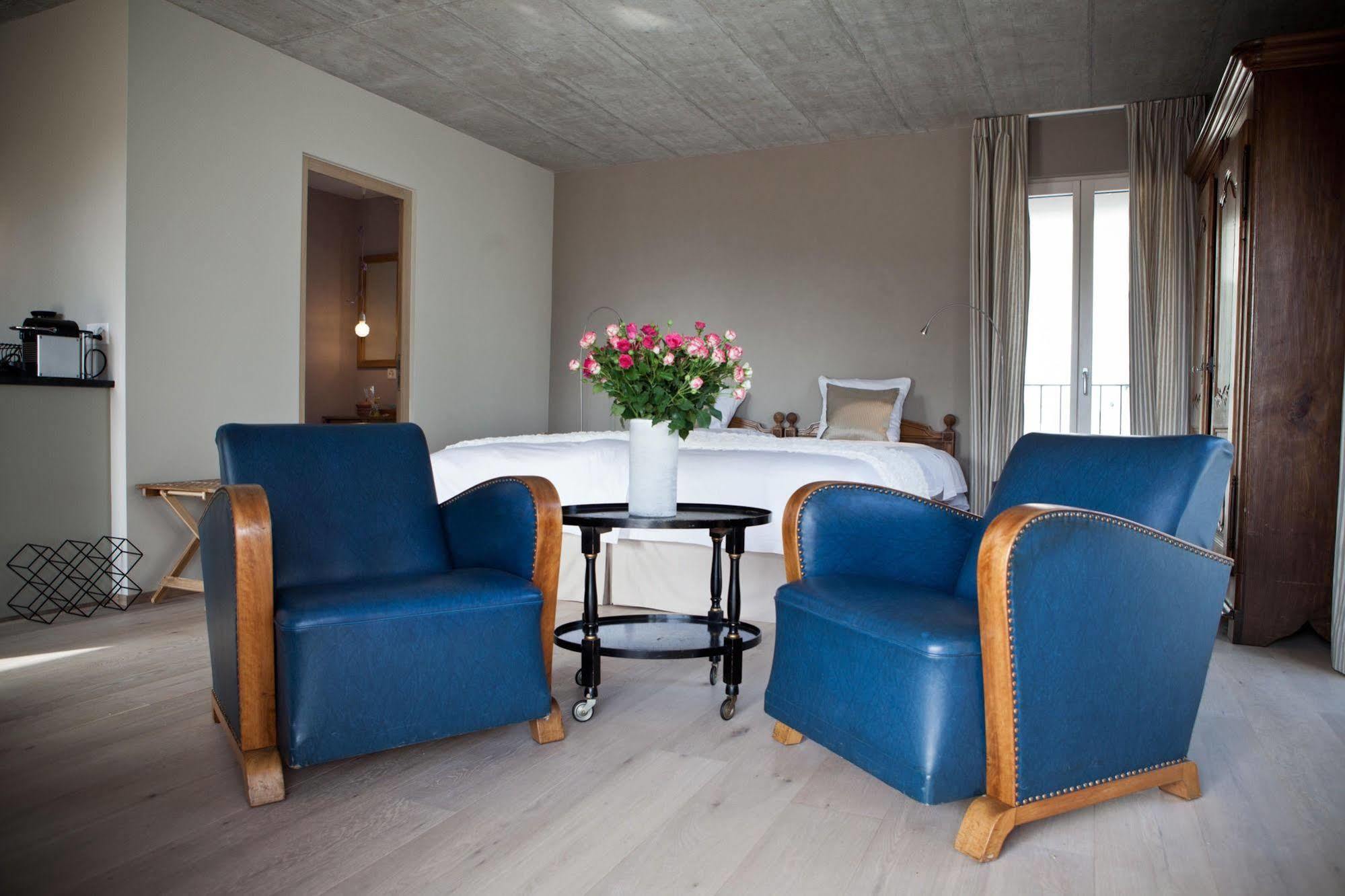 Le Coq Chantant Studios D'Hotes & Boutique Hotel St-Livres Saint-Livres Bagian luar foto