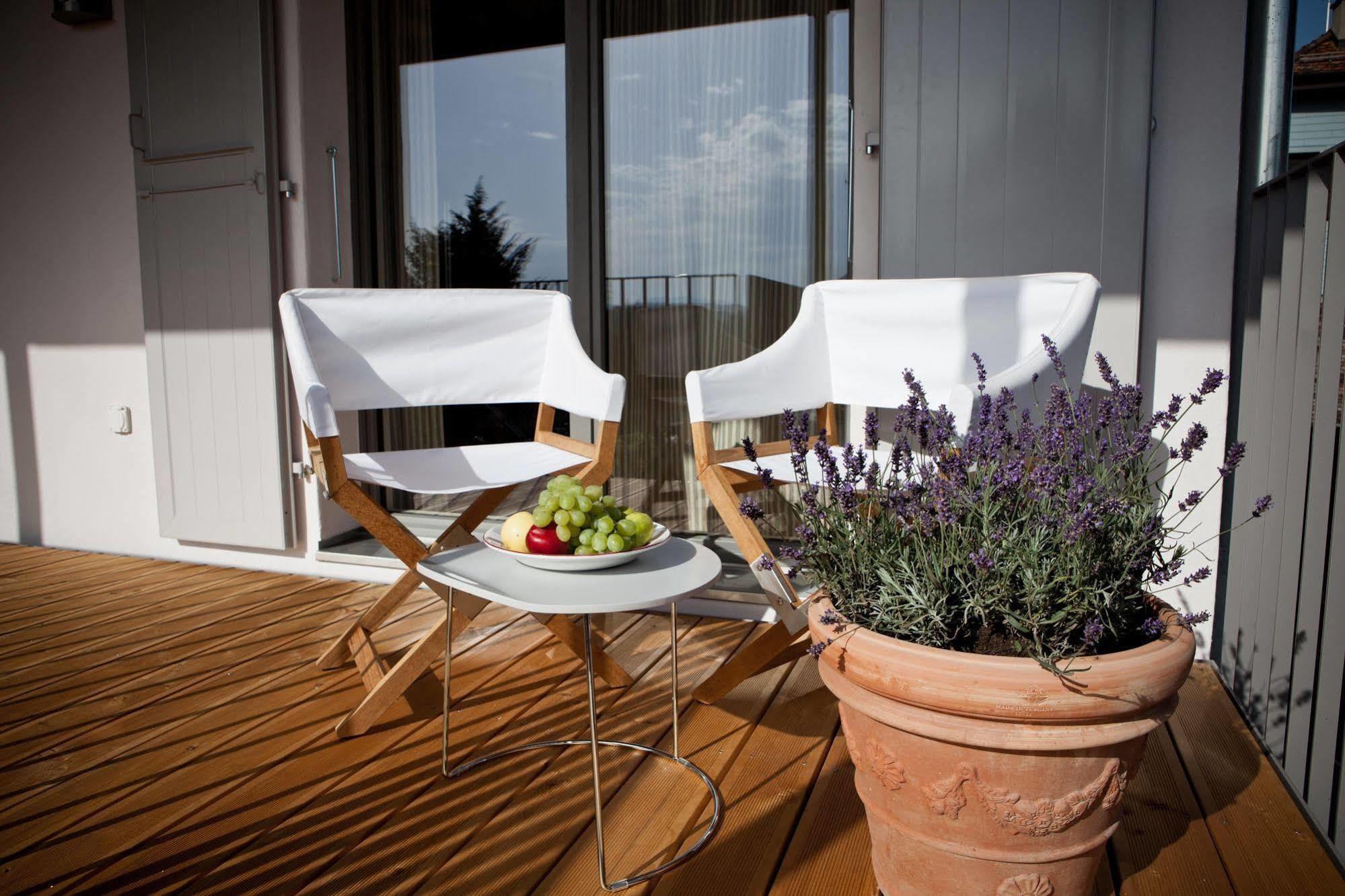 Le Coq Chantant Studios D'Hotes & Boutique Hotel St-Livres Saint-Livres Bagian luar foto